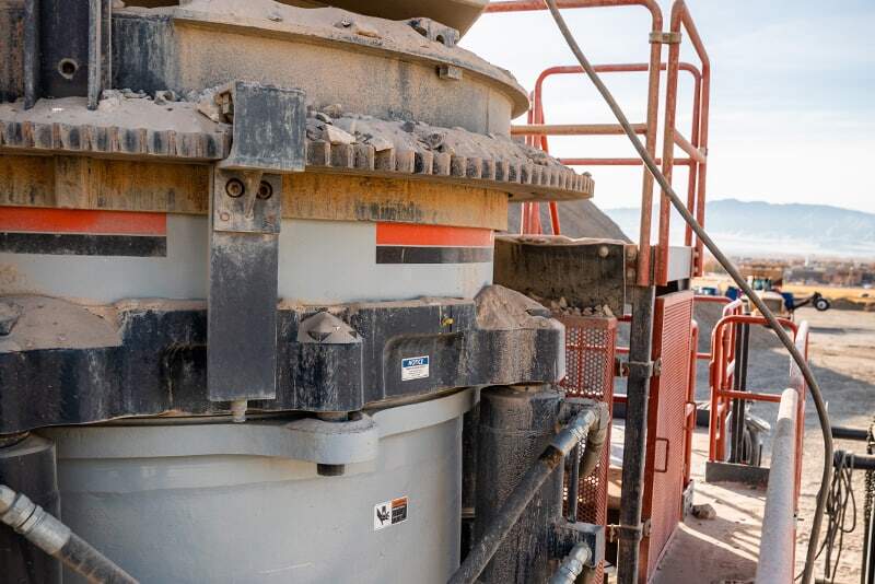customer-story-maverick-crushing-materials-patriot-cone-crusher-by-superior-industries-2