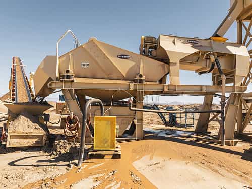 Alliance® Low Water Washer cleaning sand in California plant setup
